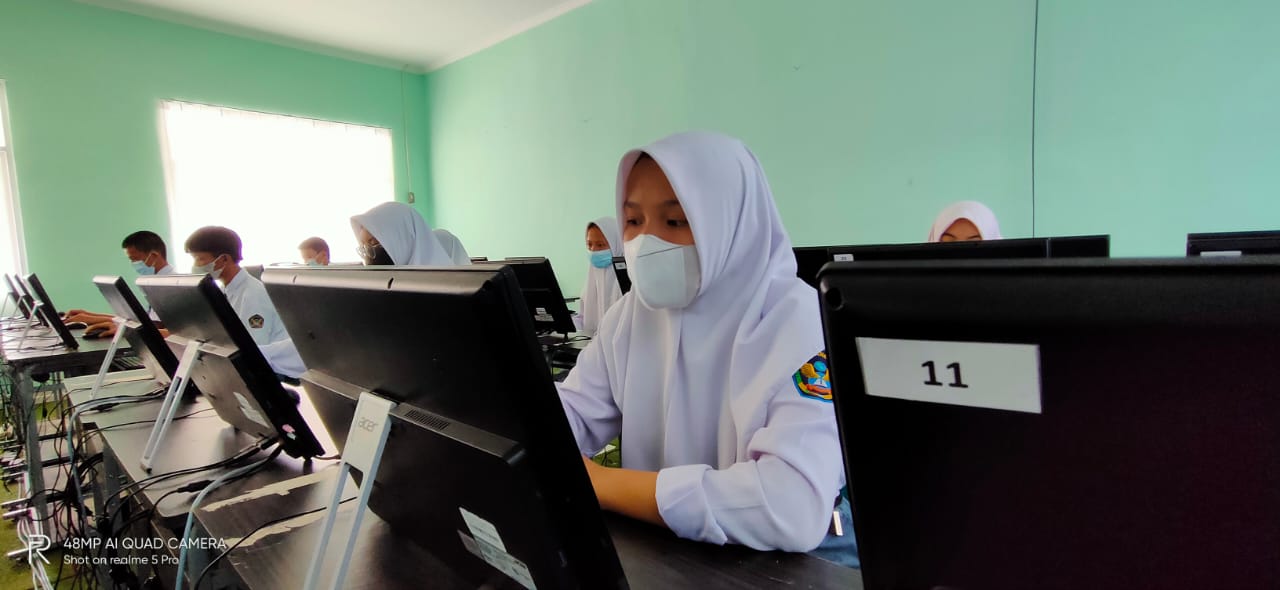 Pelaksanaan ANBK SMA Negeri 3 Pamgkalpinang 2021