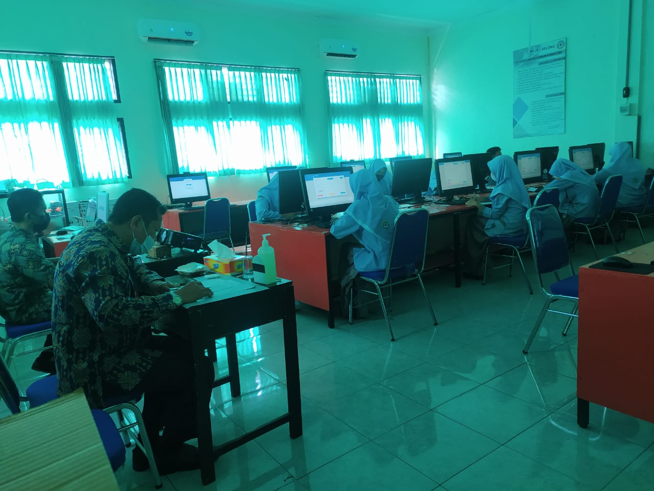 KOMPETISI SAINS NASIONAL 2021 DI SMA NEGERI 3 SELONG