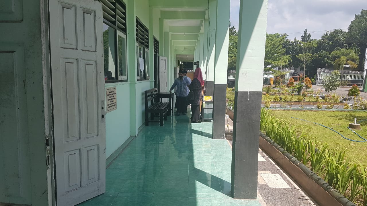 MONITORING JALANNYA UJIAN SEKOLAH DARI DEPARTEMEN AGAMA RI KABUPATEN LOMBOK TIMUR