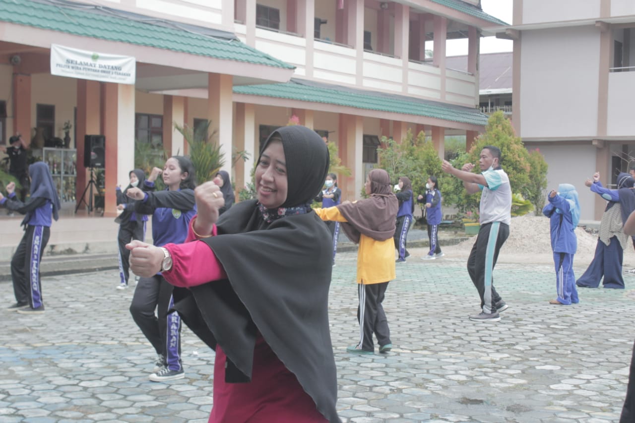 Kegiatan Senam Pagi dan Kerja Bakti