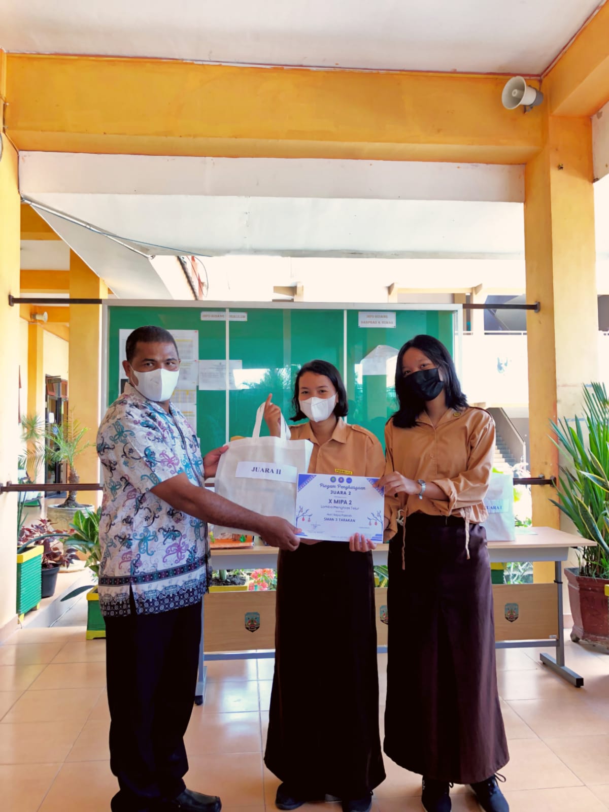 Lomba Menghias Telur dalam Memperingati Hari Paskah Tahun 2022