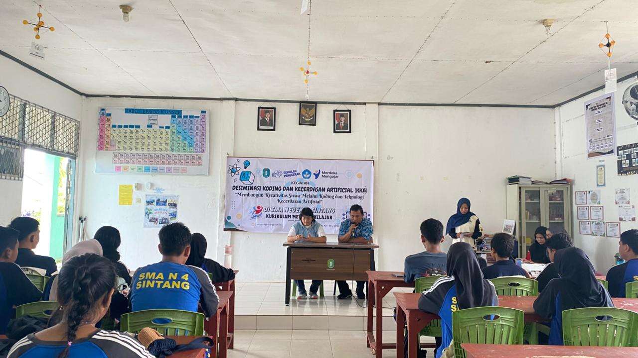SMAN 4 SINTANG MENGIKUTI PELAKSANAAN PELATIHAN KODING DAN KECERDASAN ARTIFISIAL