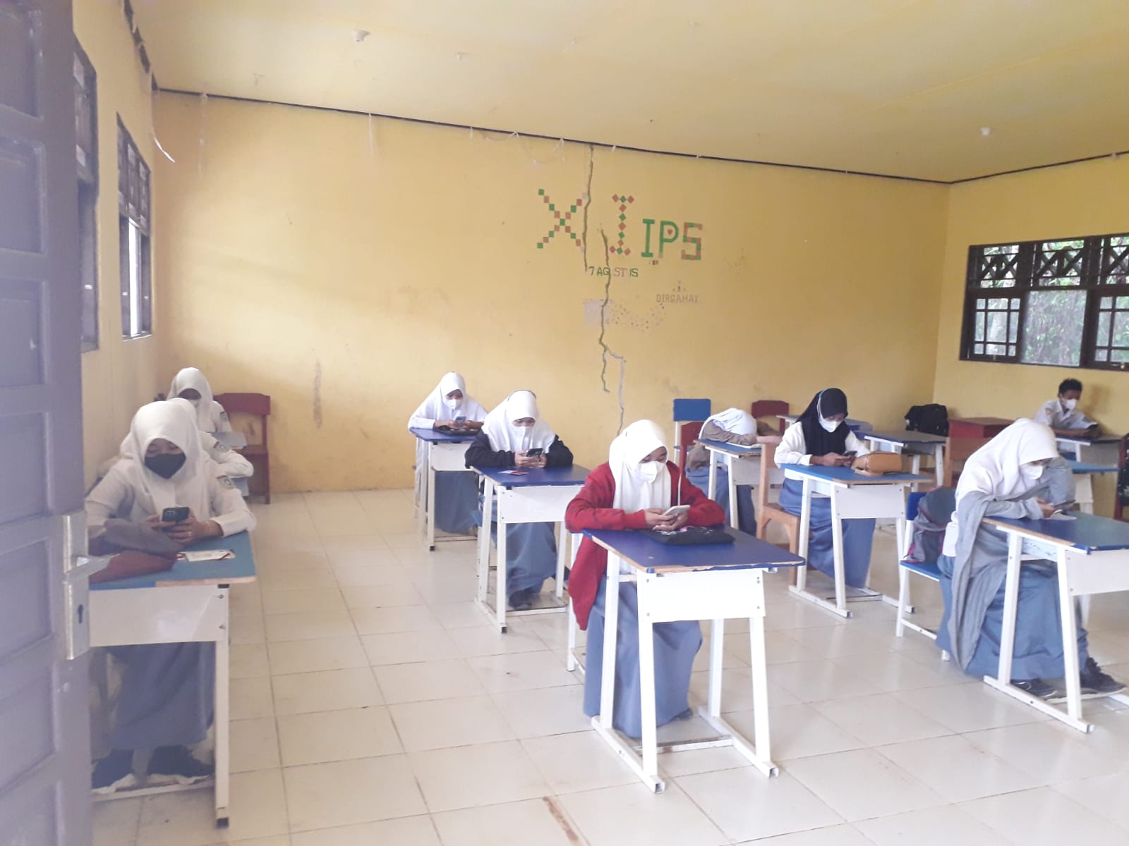 Simulasi Ujian Sekolah Berbasis Komputer dan Android SMAN 5 Buntok Tahun 2022