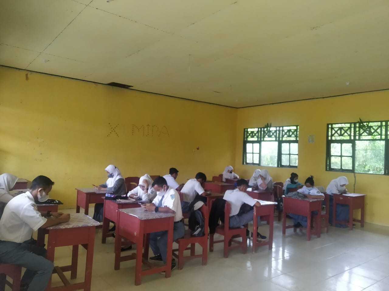 Simulasi Ujian Sekolah Berbasis Komputer dan Android SMAN 5 Buntok Tahun 2022