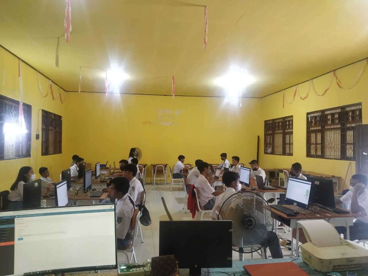 Simulasi Ujian Sekolah Berbasis Komputer dan Android SMAN 5 Buntok Tahun 2022