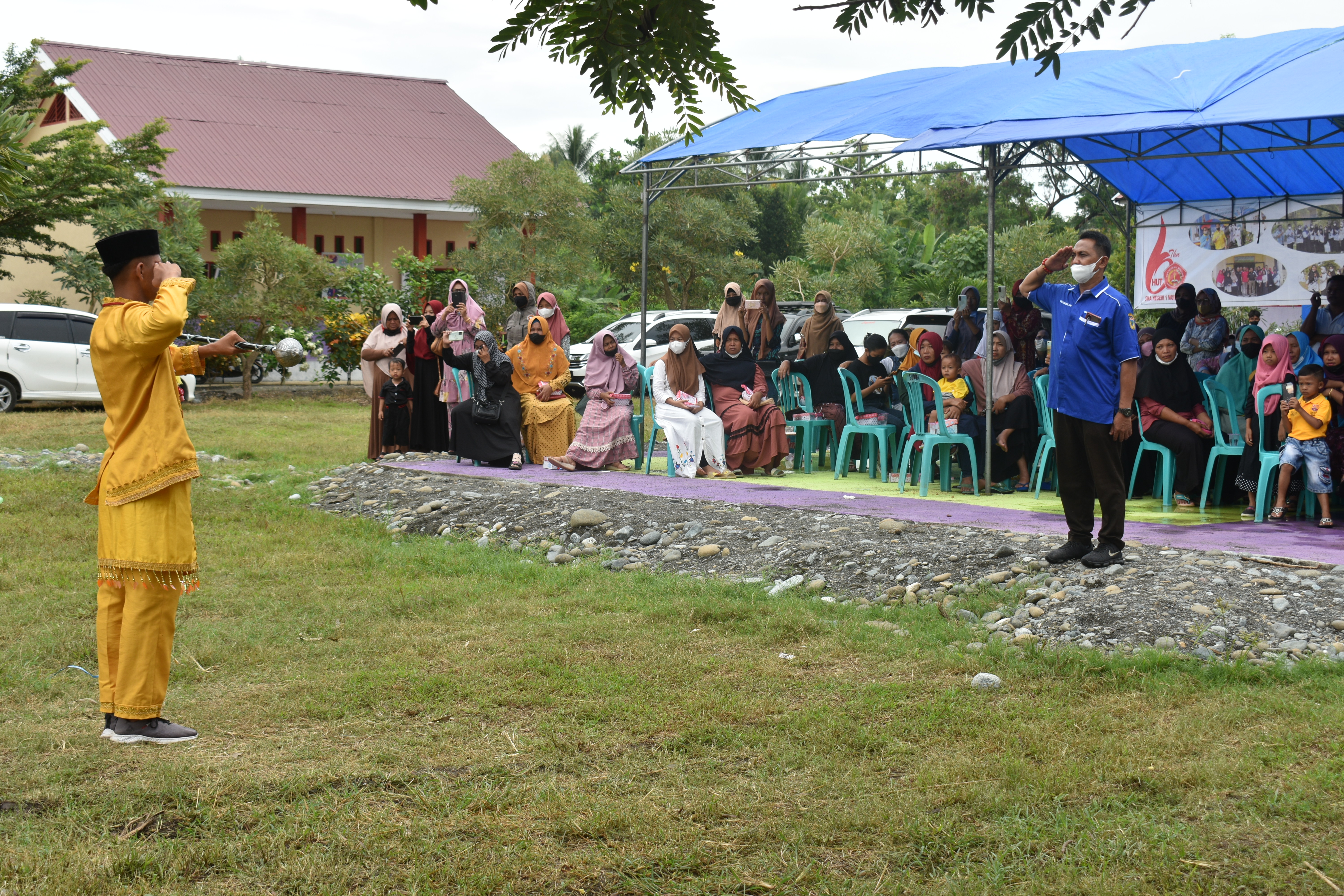 HUT SMAN 1 Moilong Ke-6