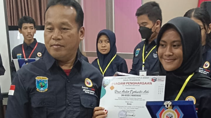 Pemenang OSN Kimia Papua Barat