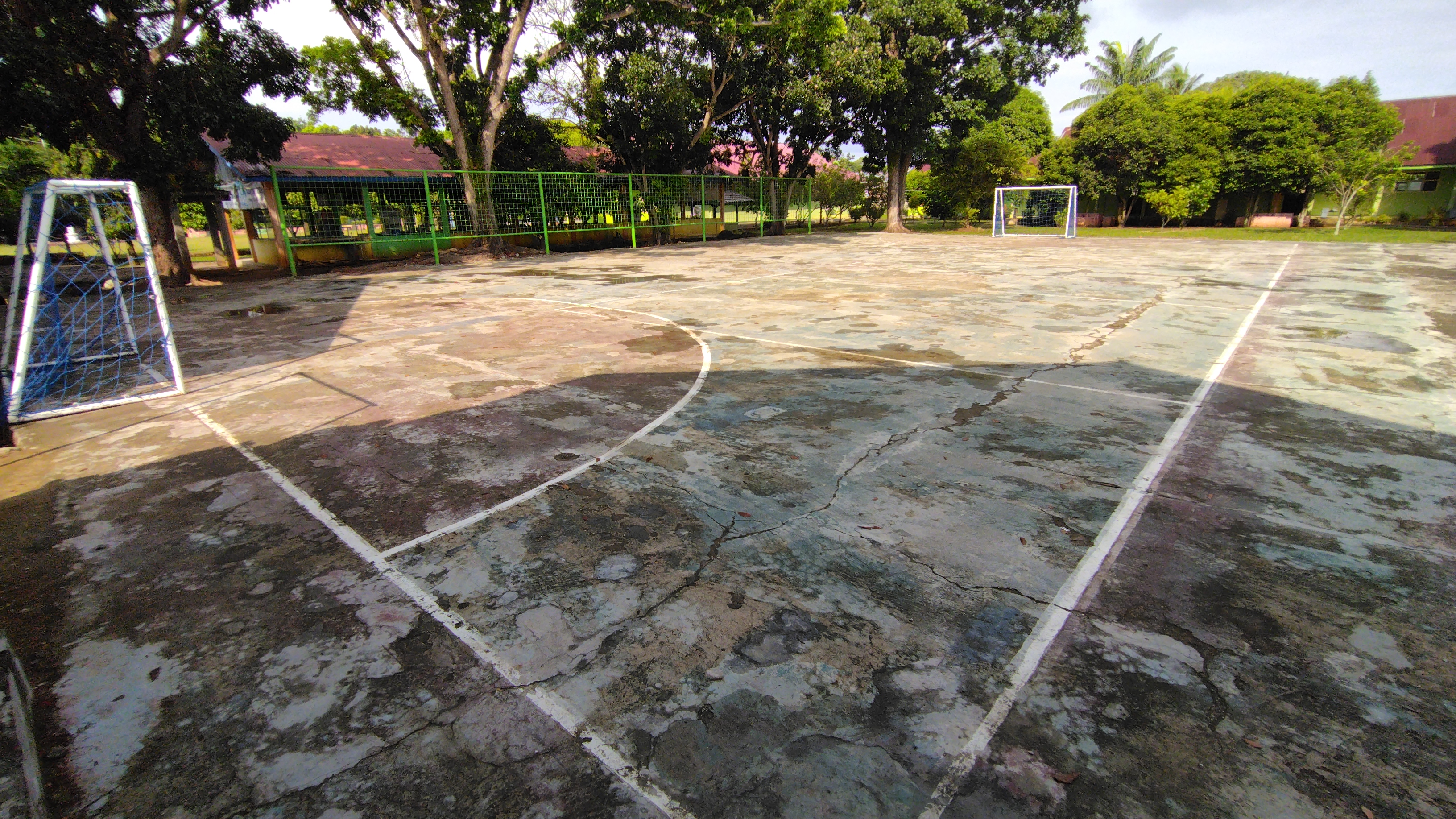 LAPANGAN OLAHRAGA