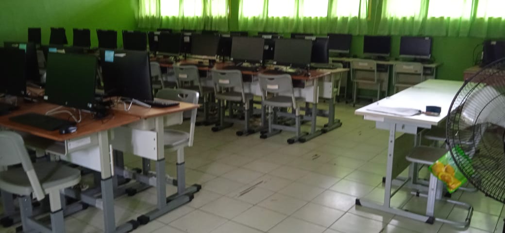 LABORATORIUM KOMPUTER