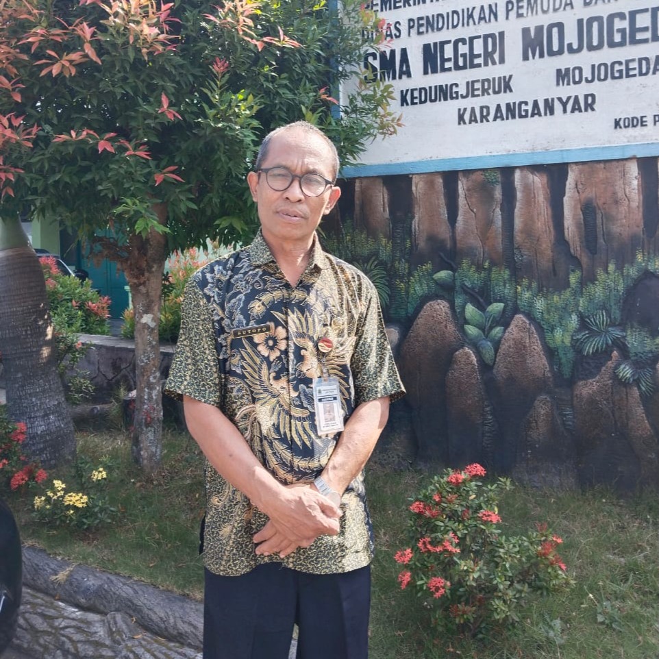 Foto Kepsek