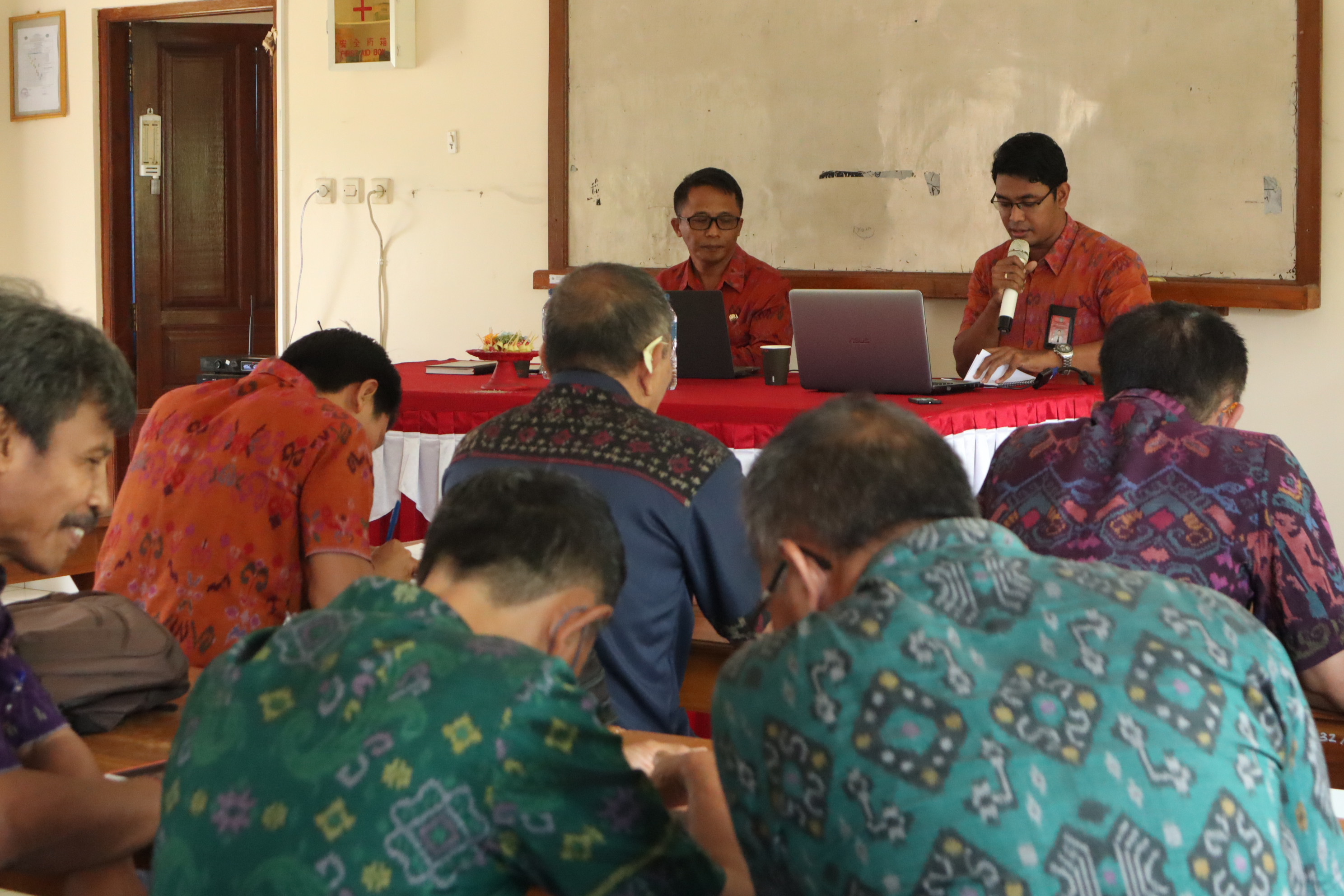 Rapat rutin Evaluasi Pembelajaran bulan Juli-Agustus sekaligus Sosialisasi Perencanaan Berbasis Data