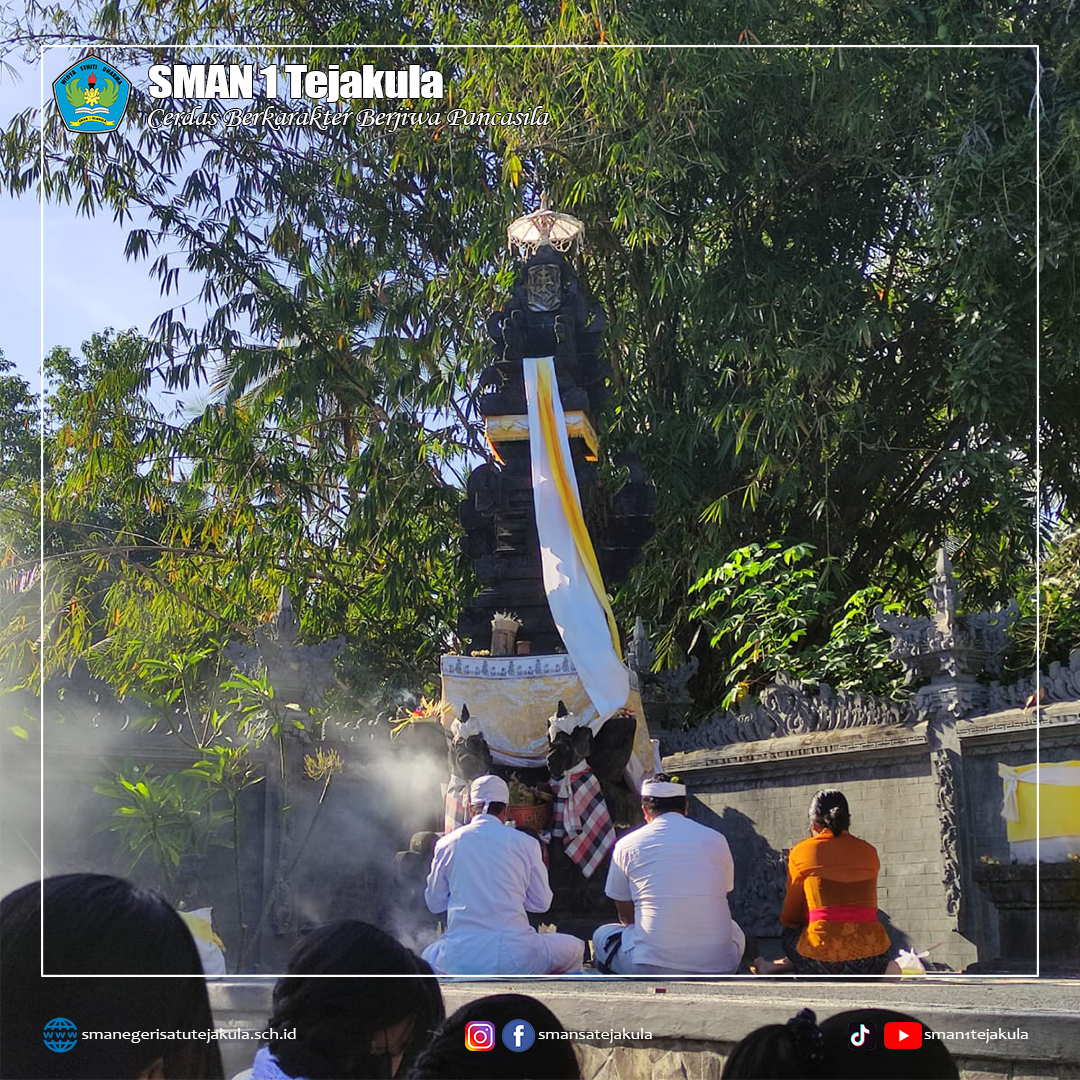 Persembahyangan Rahina Tumpek Wayang