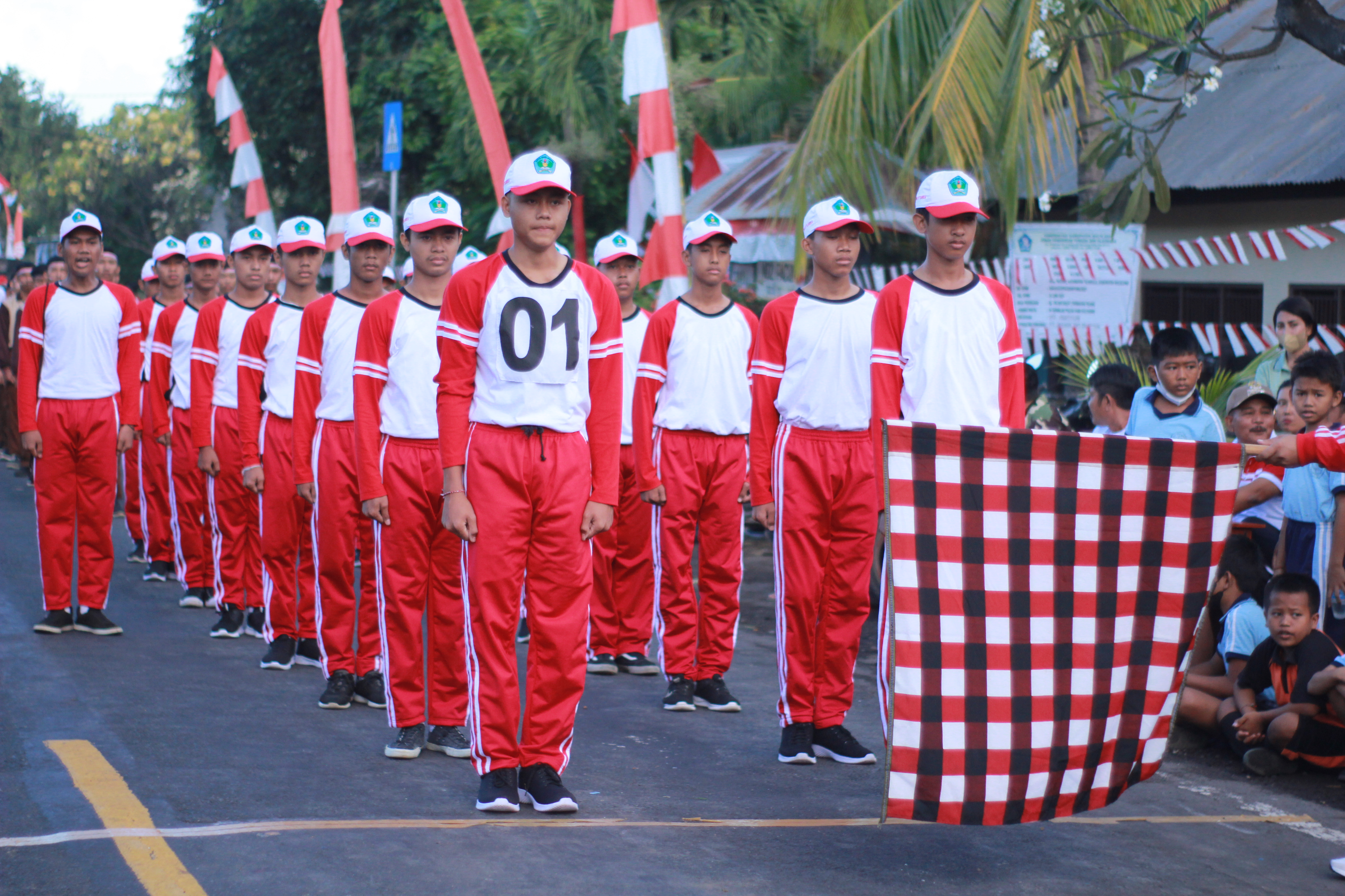 Kegiatan Lomba Gerak Jalan Tingkat Kecamatan Putra & Putri