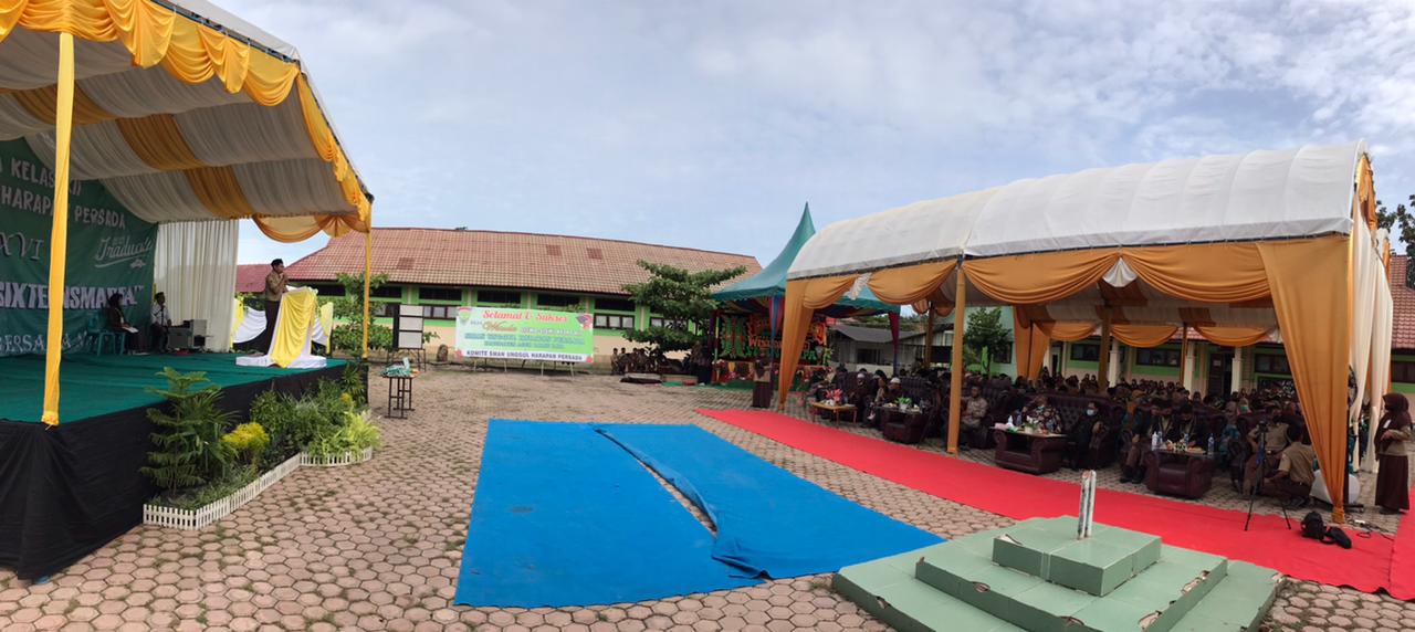 WISUDA KELAS XII TAHUN 2021