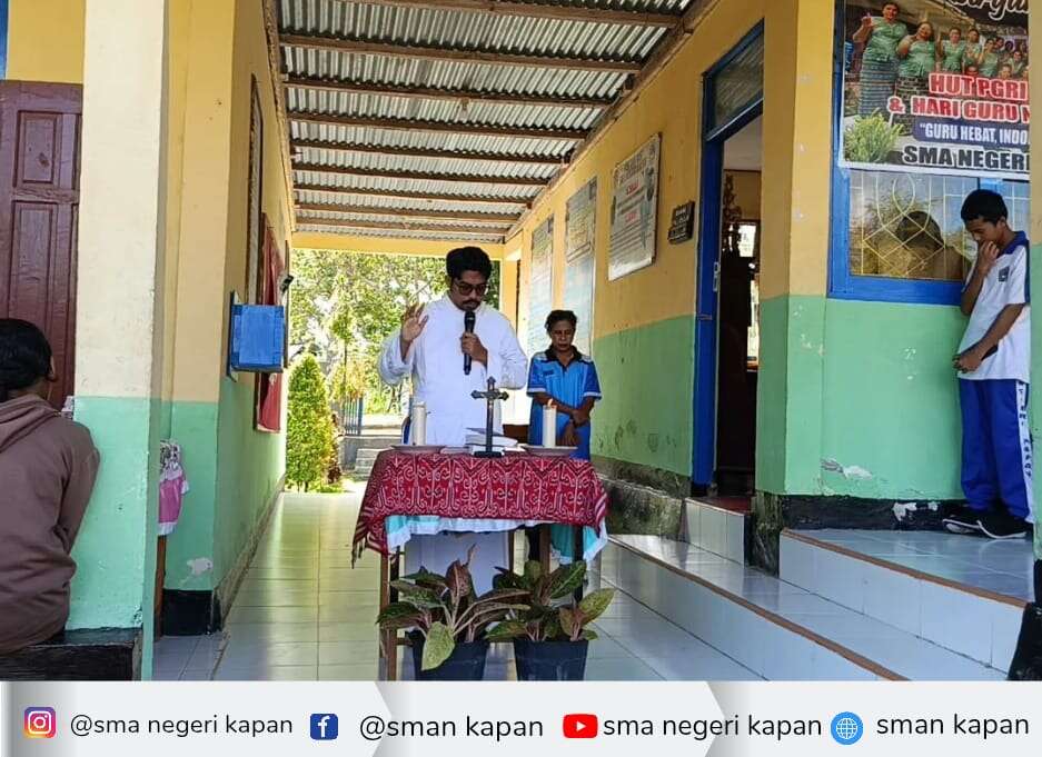 SMA Negeri Kapan Selenggarakan Renungan Akhir Semester untuk Perkuat Iman dan Keteguhan Warga Sekolah