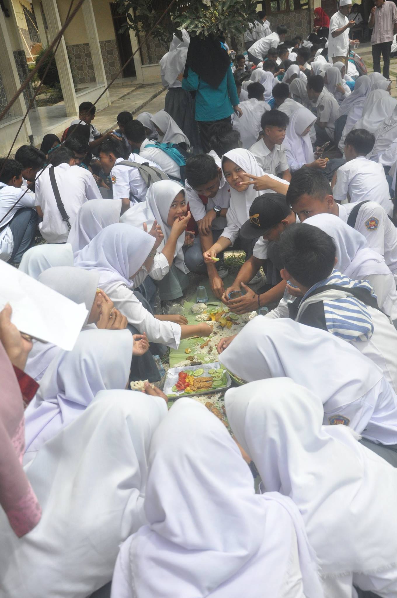 Peringatan Hari Santri Nasional SMAN 1 Sagaranten TP 2018/2019