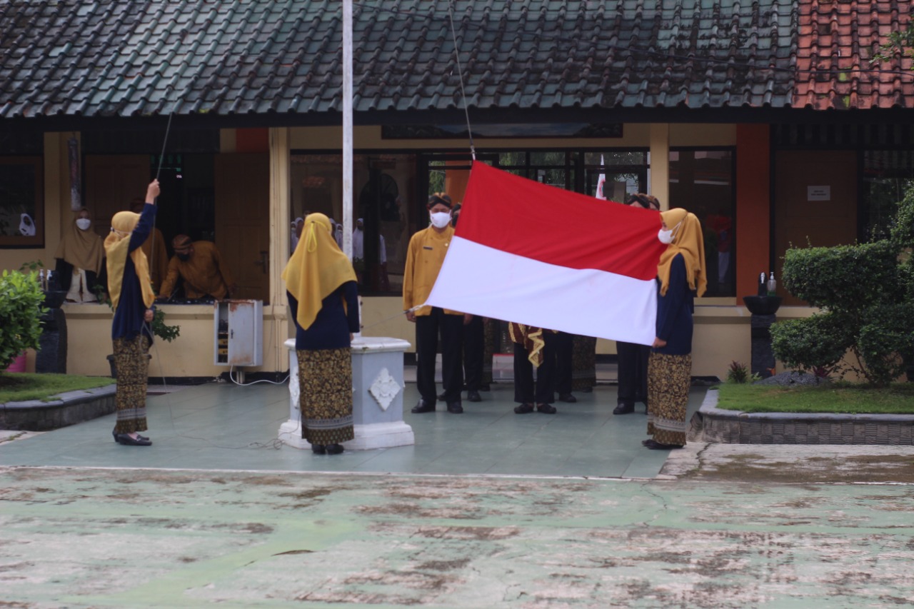 Upacara Hari Guru Ke 76