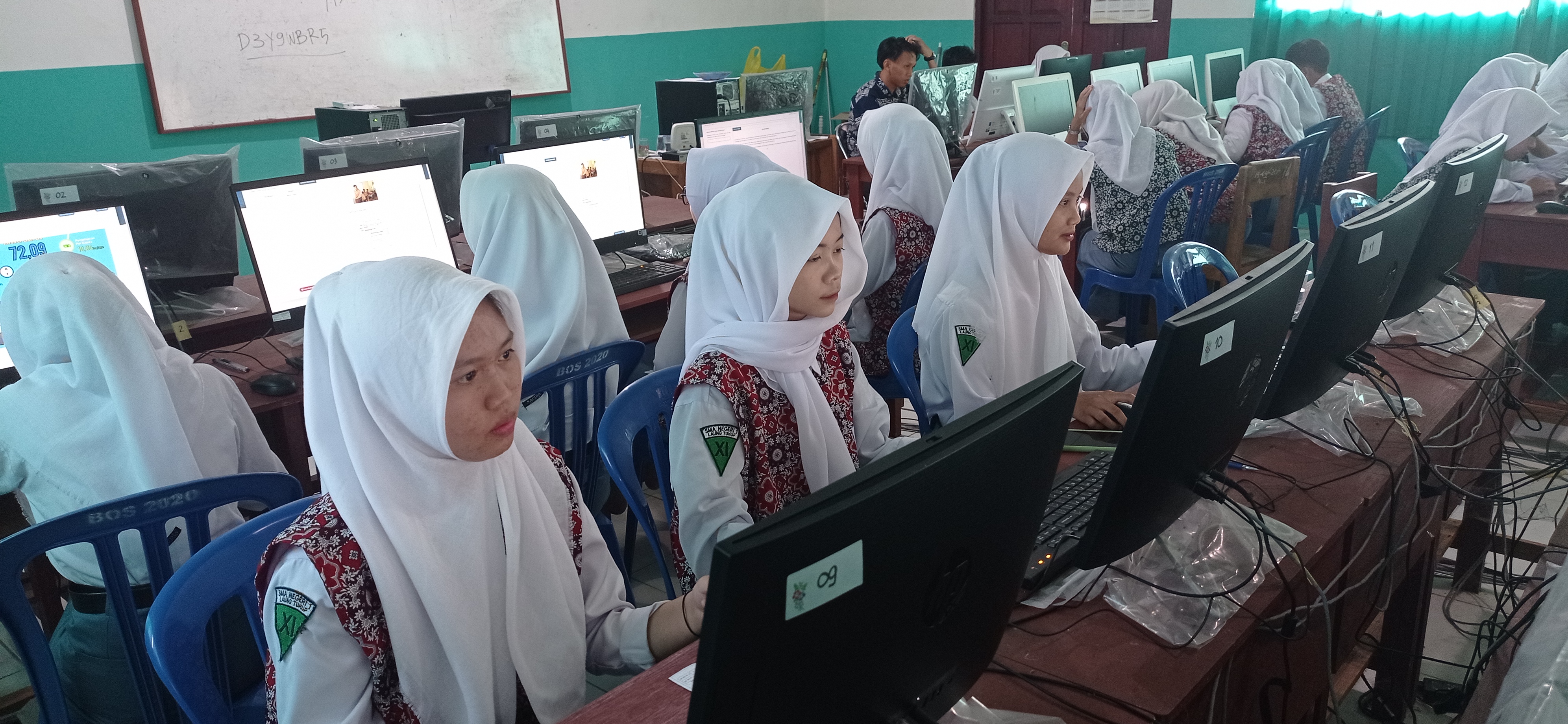 SMA NEGERI 1 LAUNG TUHUP