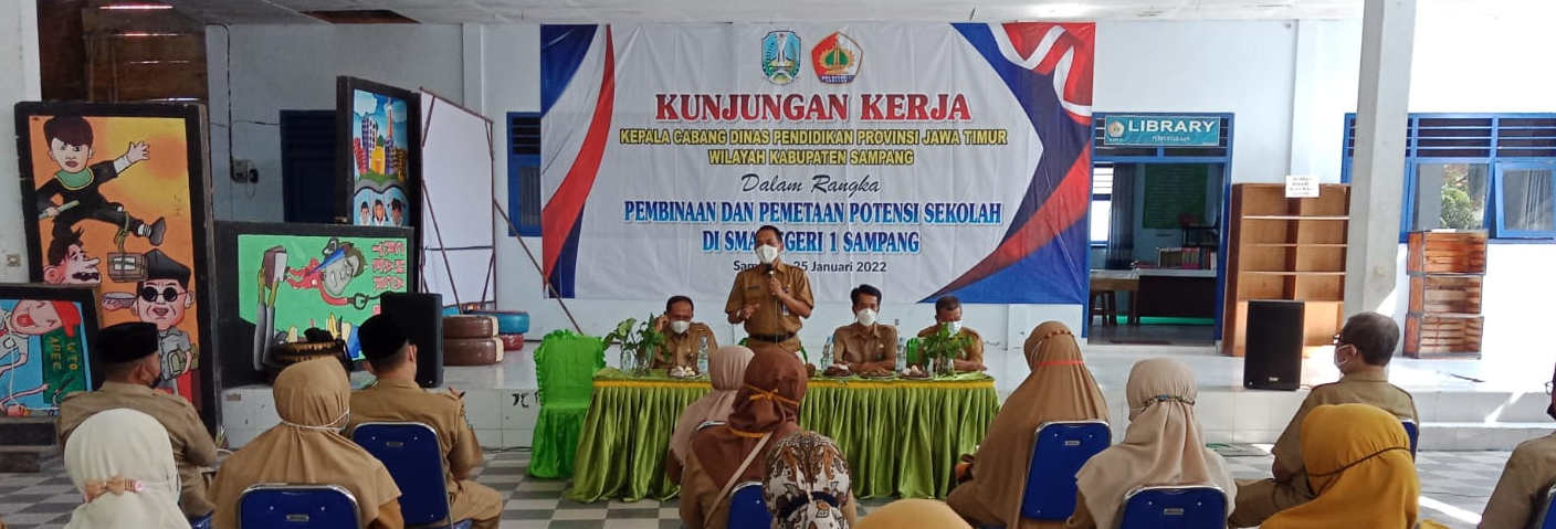 Kunjungan Kerja Kepala Cabang Dinas Pendidikan Provinsi Jawa Timur  Wilayah Kabupaten Sampang di SMA Negeri 1 Sampang
