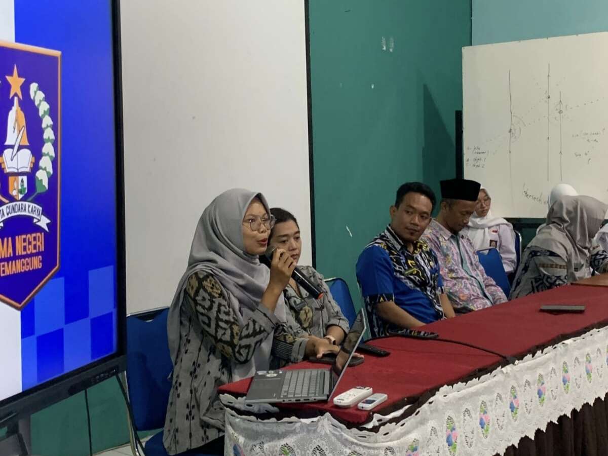 SMP Negeri 1 Kedu Laksanakan Kunjungan Career Day ke SMAN 1 Temanggung