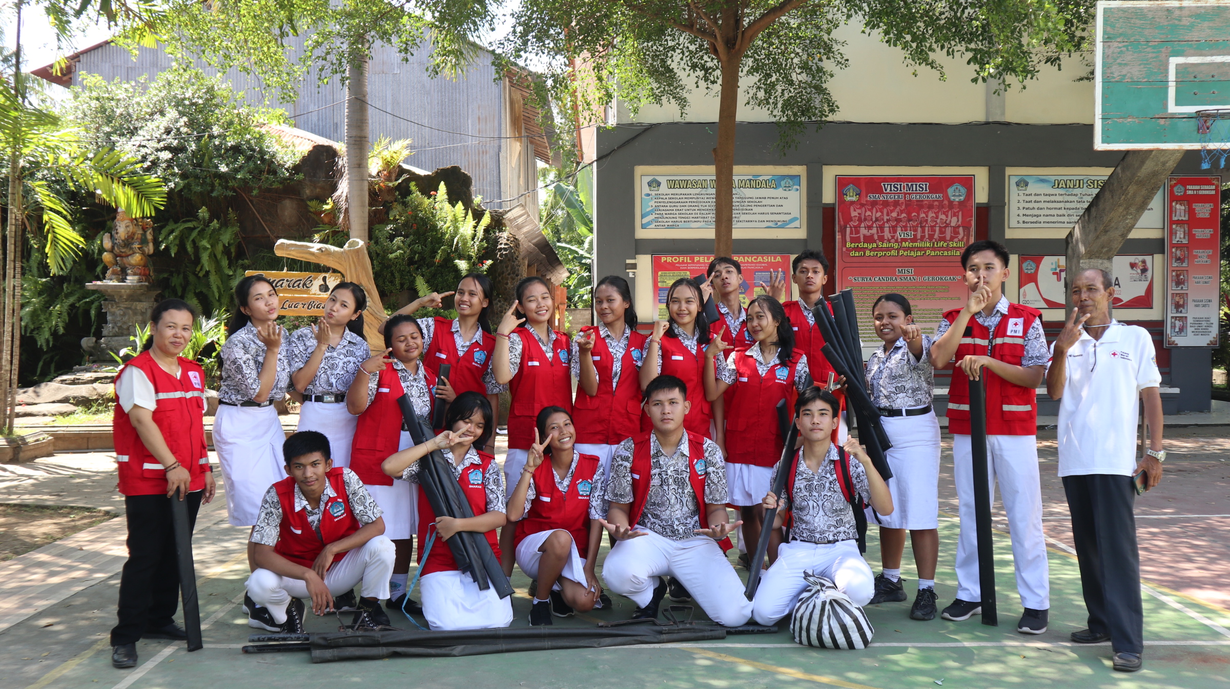 Simulasi Mitigasi Bencana di SMAN 1 Gerokgak