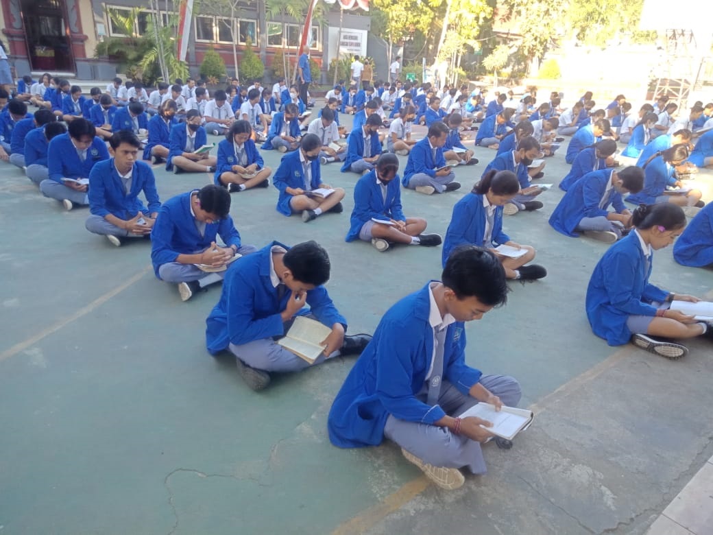 Dokumentasi Program Literasi SMARAK