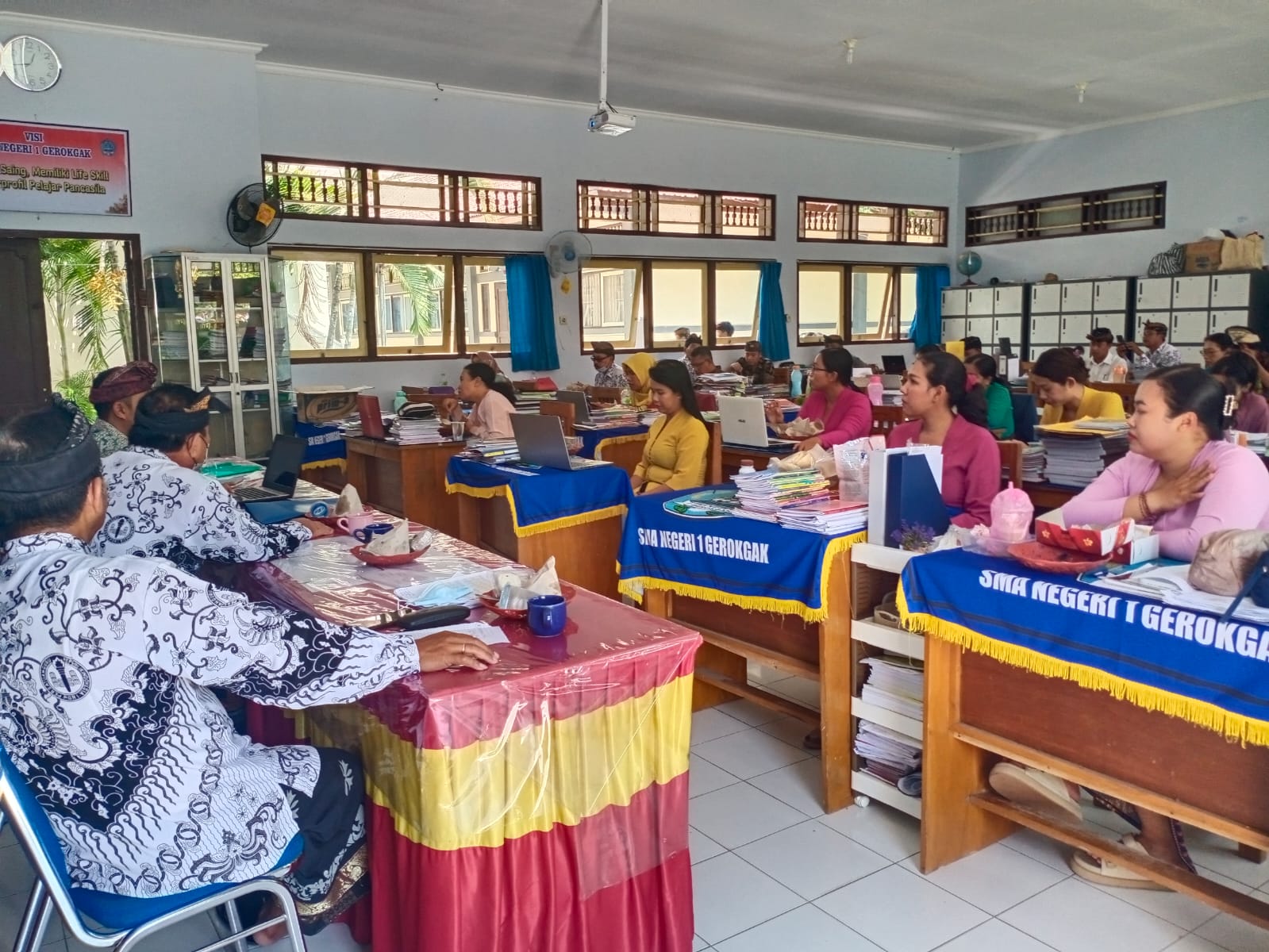 Komunitas Guru Berbagi Bulan Agustus