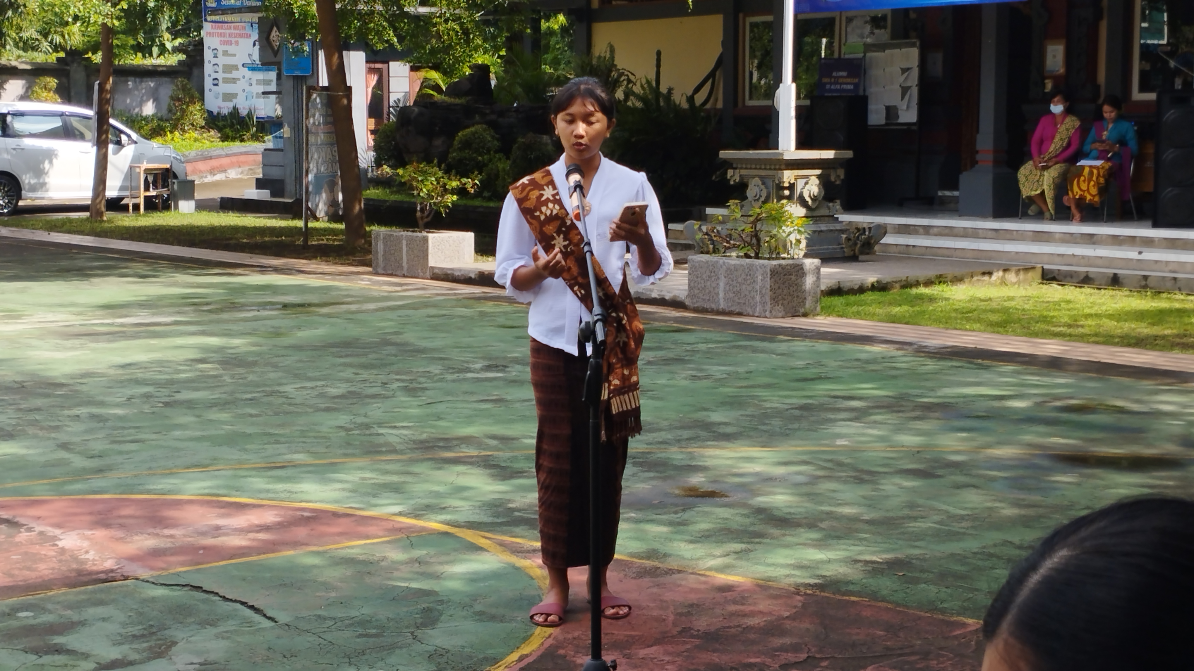 Peserta Lomba Baca Puisi