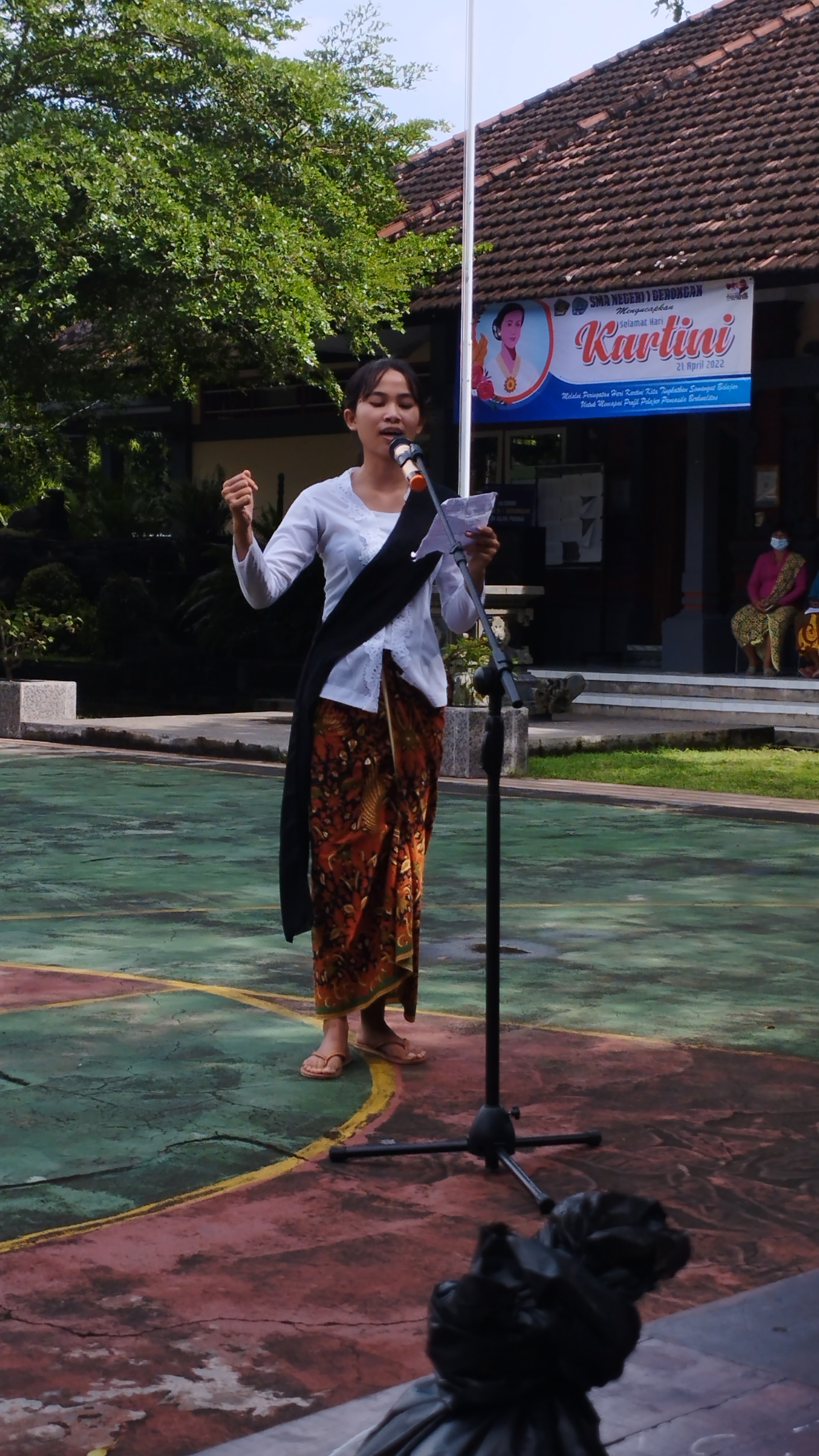 Peserta Lomba Baca Puisi