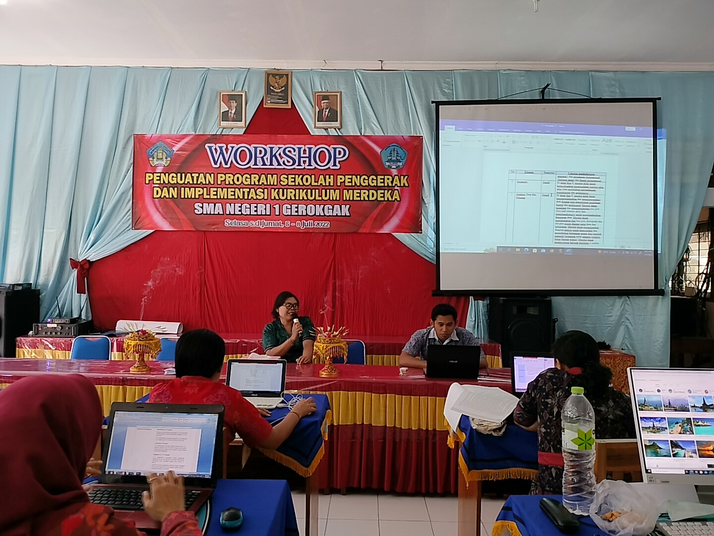 Presentasi dari MGMP Matematika