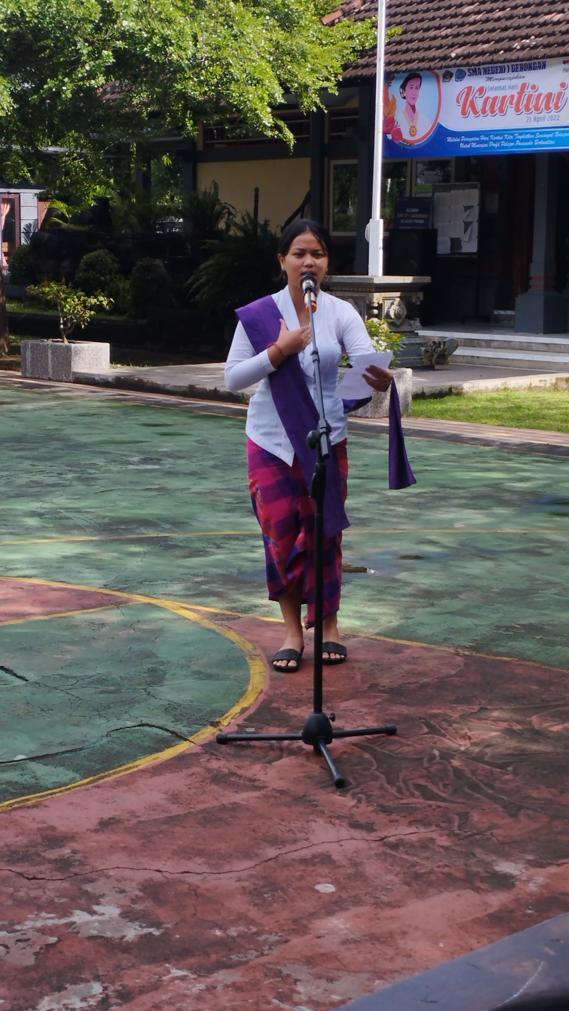 Peserta Lomba Baca Puisi