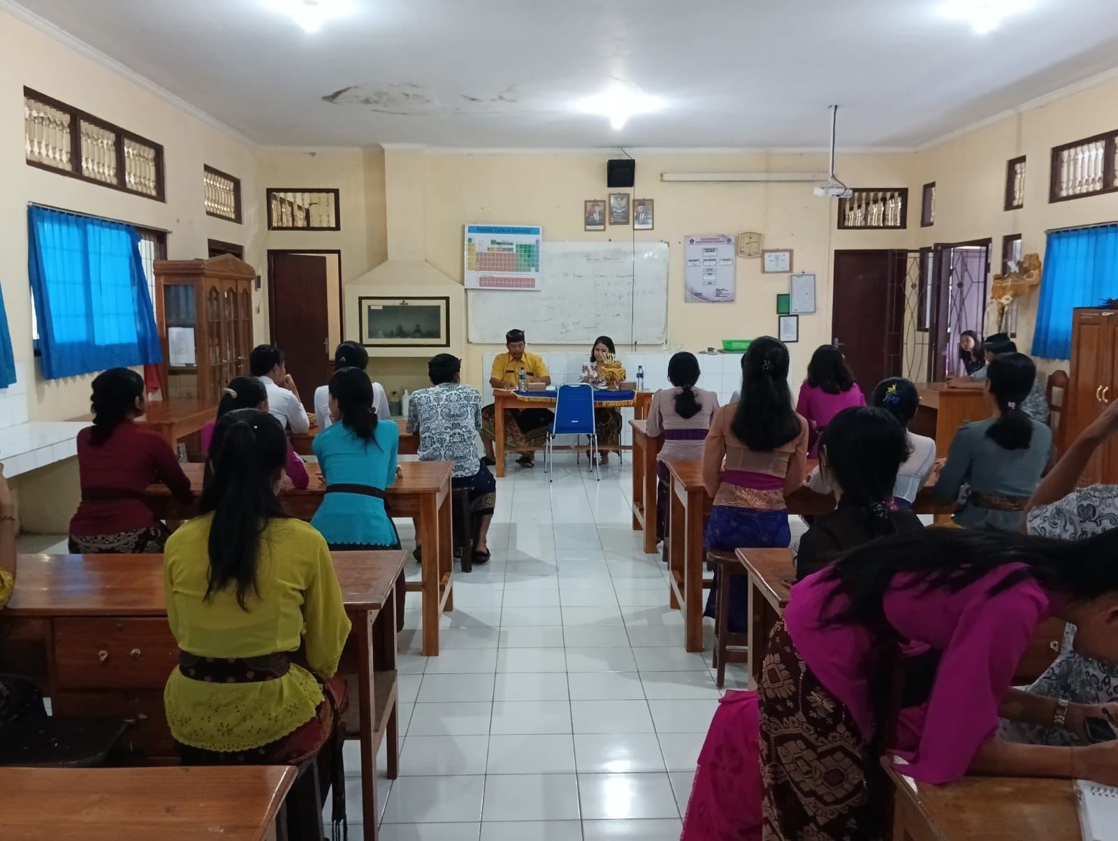 Lomba Mesatue Bahasa Bali