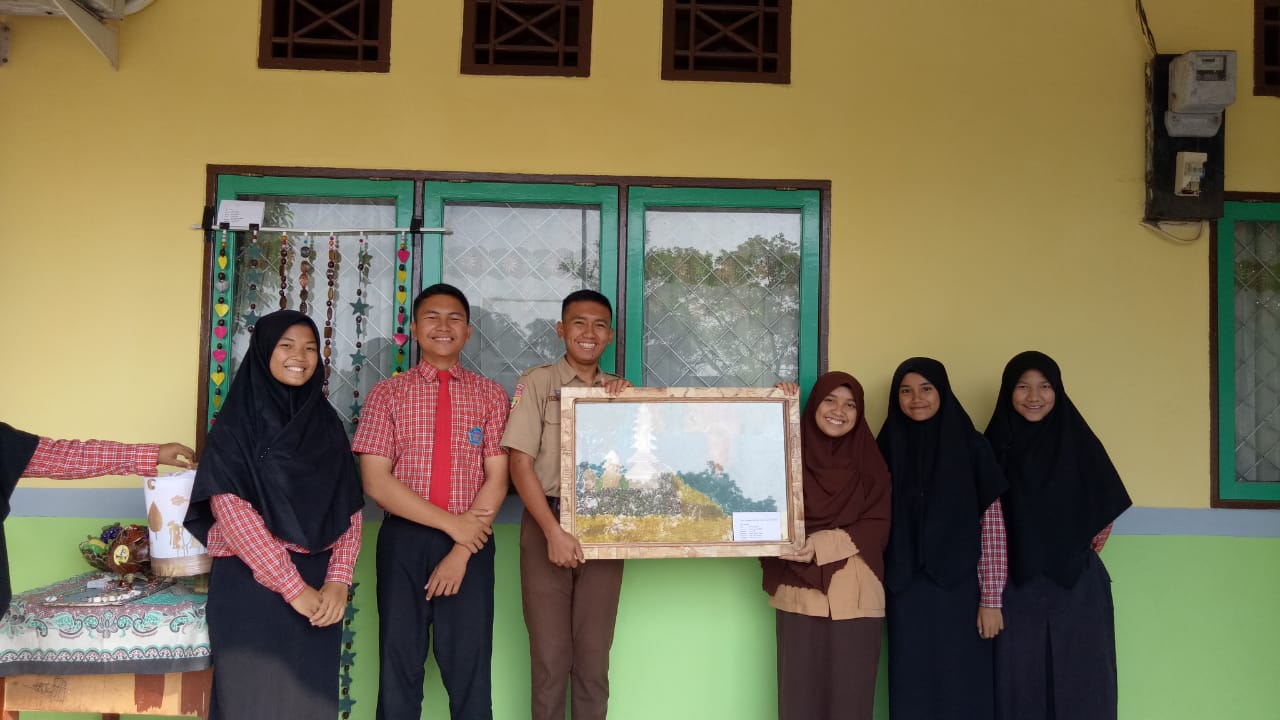 Kerajinan Tangan Kelas XII