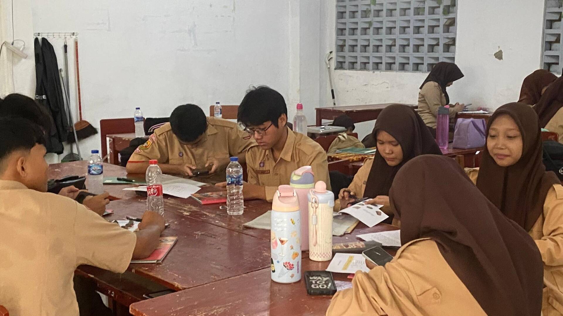 Kegiatan Belajar Mengajar (KBM)