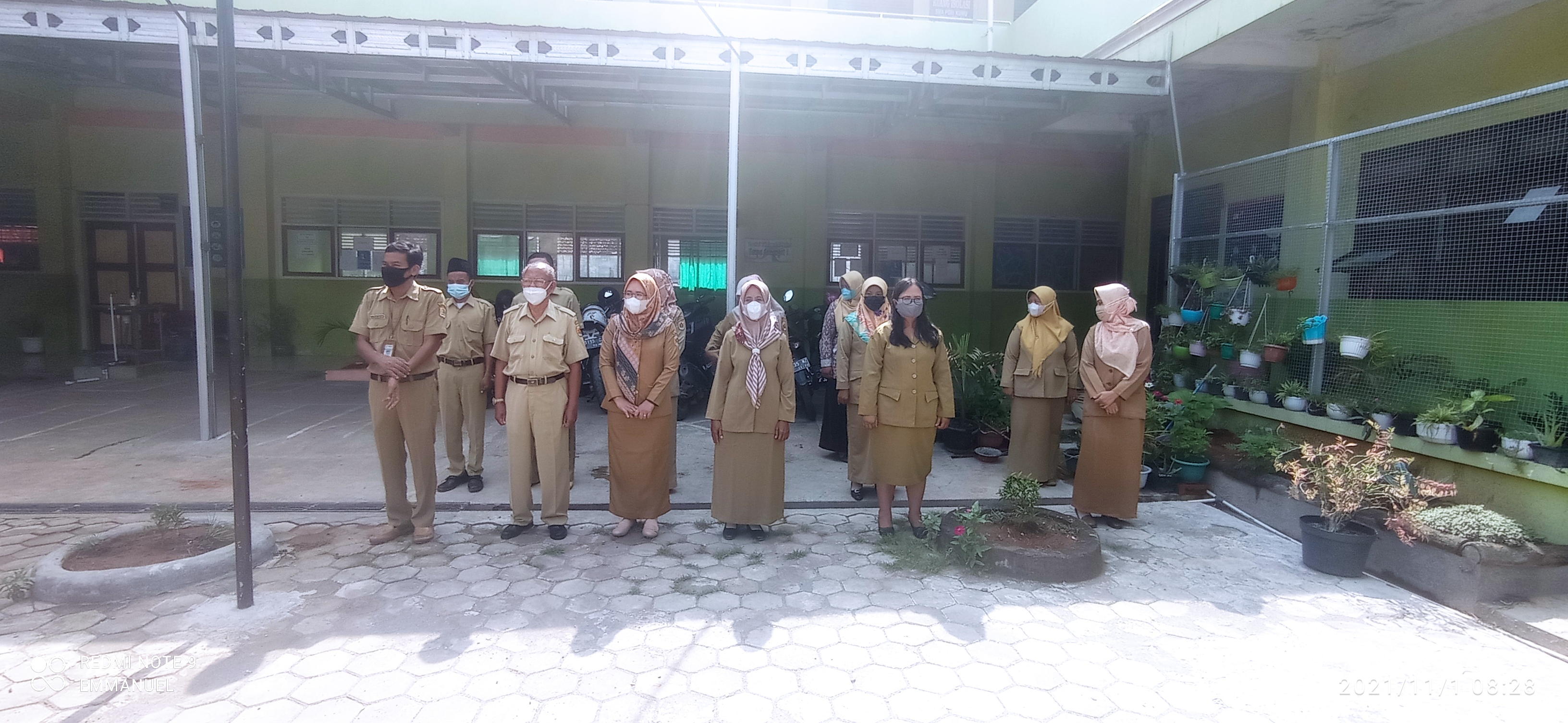 Pelantikan Pengurus OSIS SMA PGRI KUWU Tahun Angkatan 2021/2022