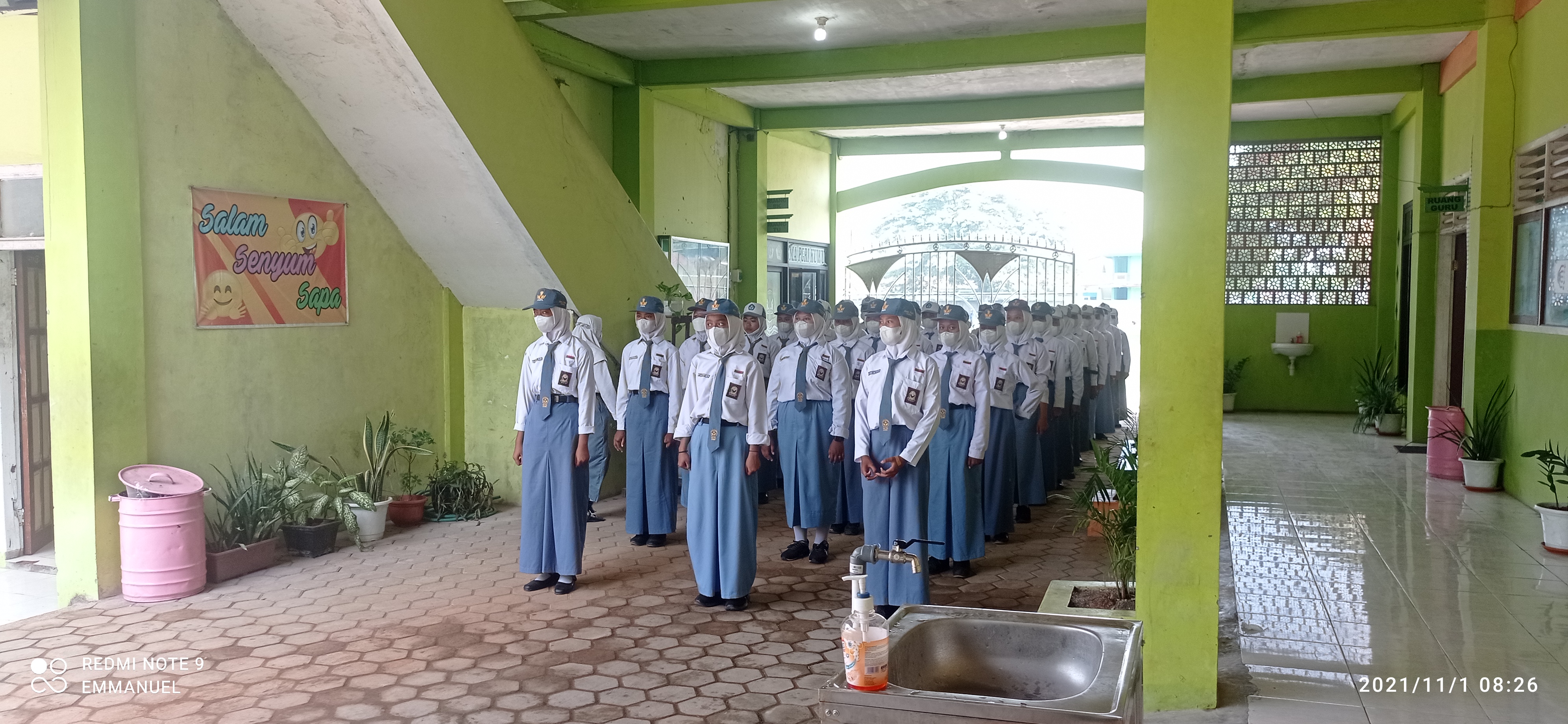 Pelantikan Pengurus OSIS SMA PGRI KUWU Tahun Angkatan 2021/2022