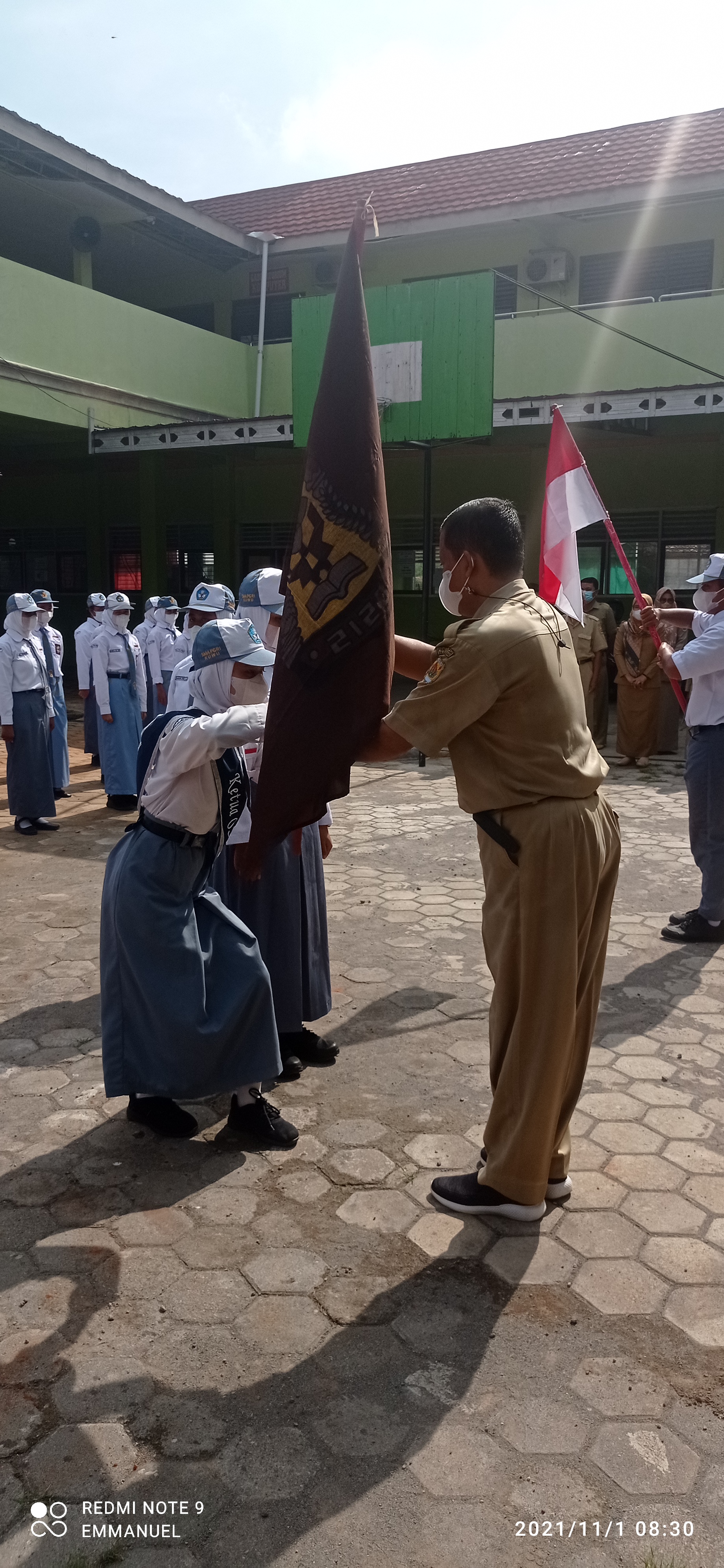 Pelantikan Pengurus OSIS SMA PGRI KUWU Tahun Angkatan 2021/2022