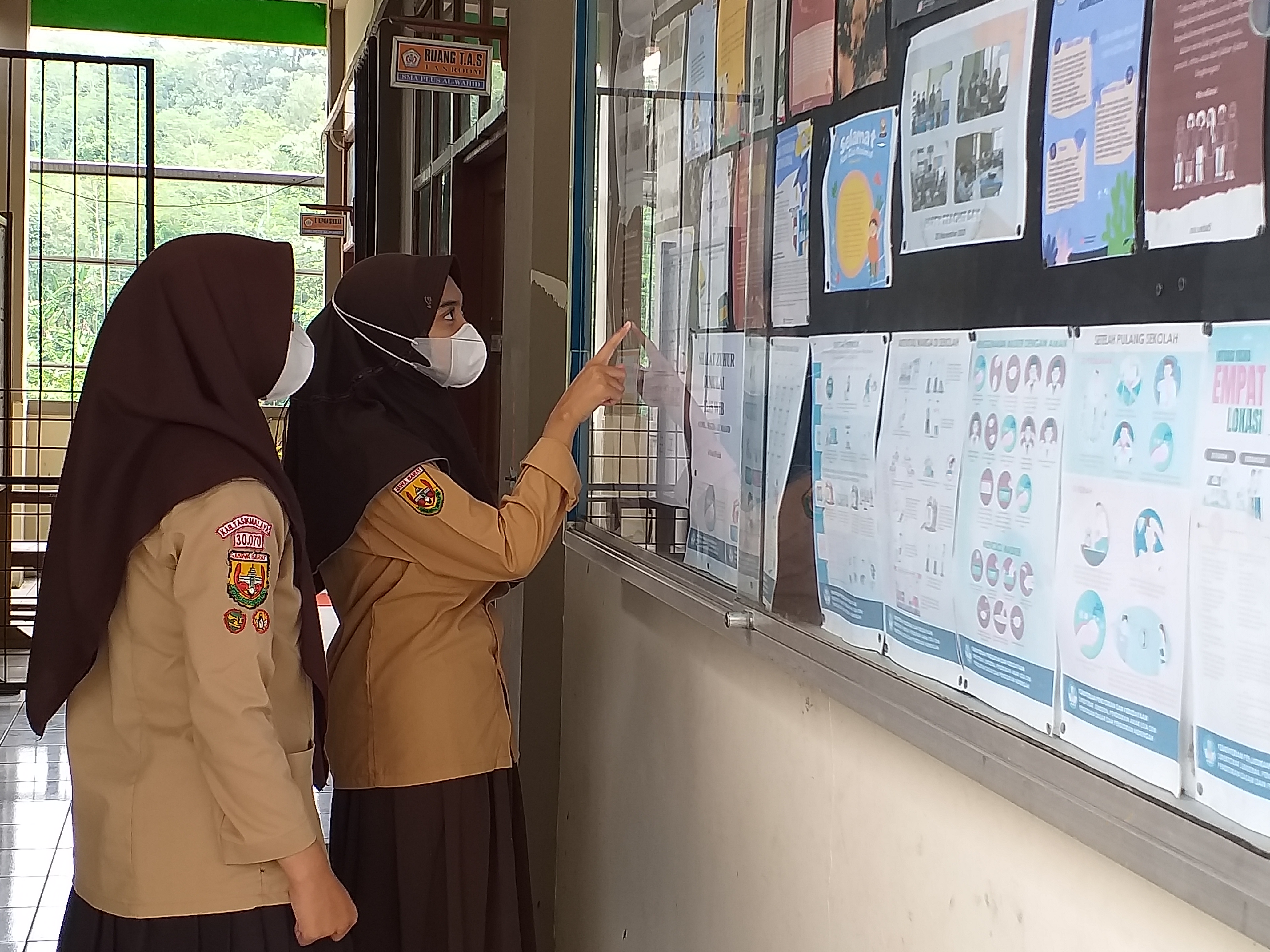 Majalah Dinding Sekolah