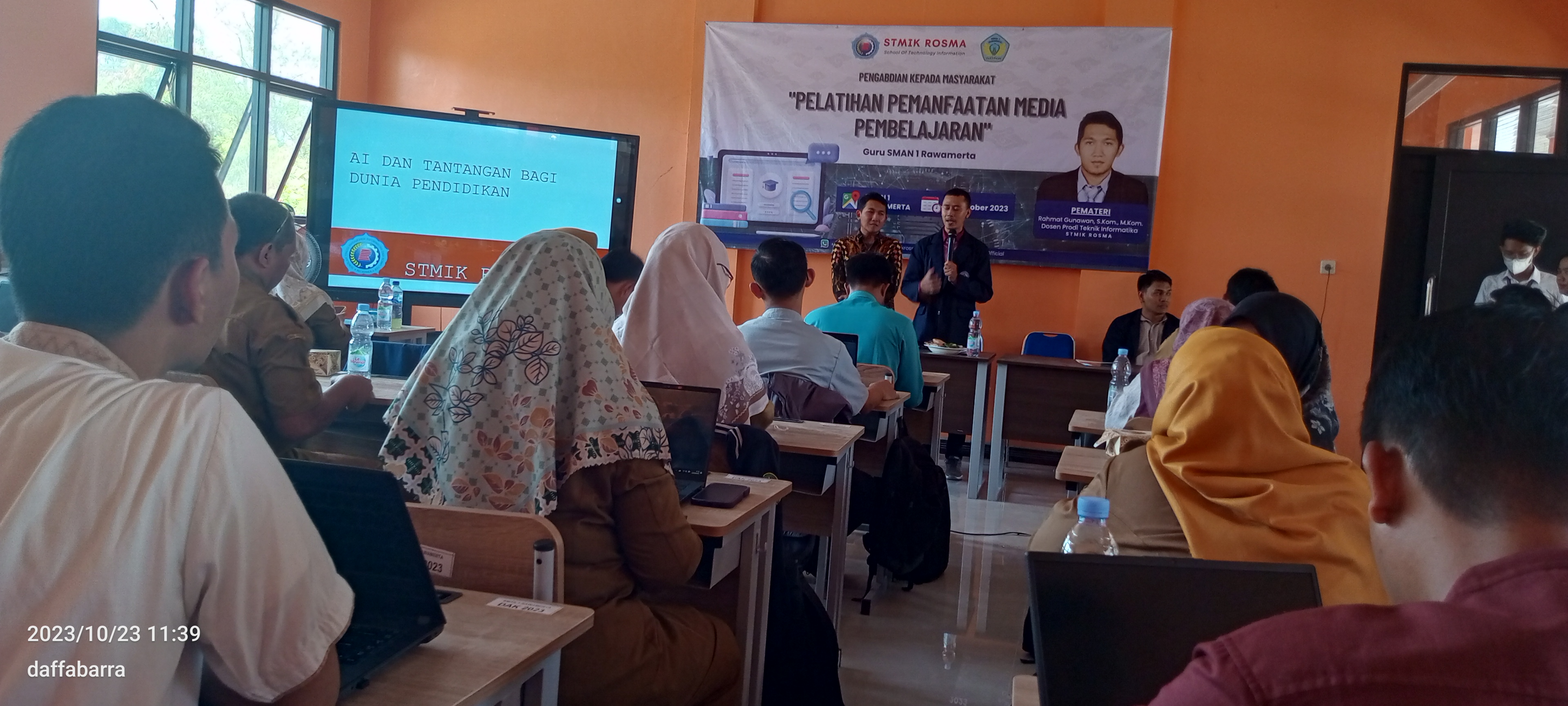 Kegiatan MGMP Kurikulum 