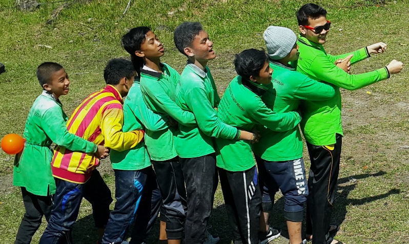 Kebersamaan bersama santri/at