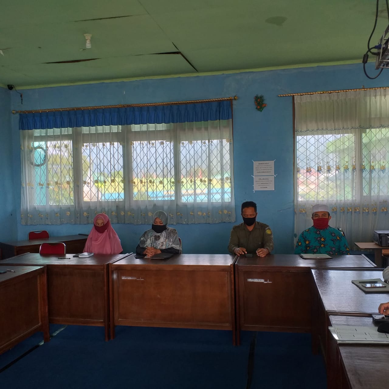 Meeting dengan Guru Bahasa Indonesia, Inggris dan Arab