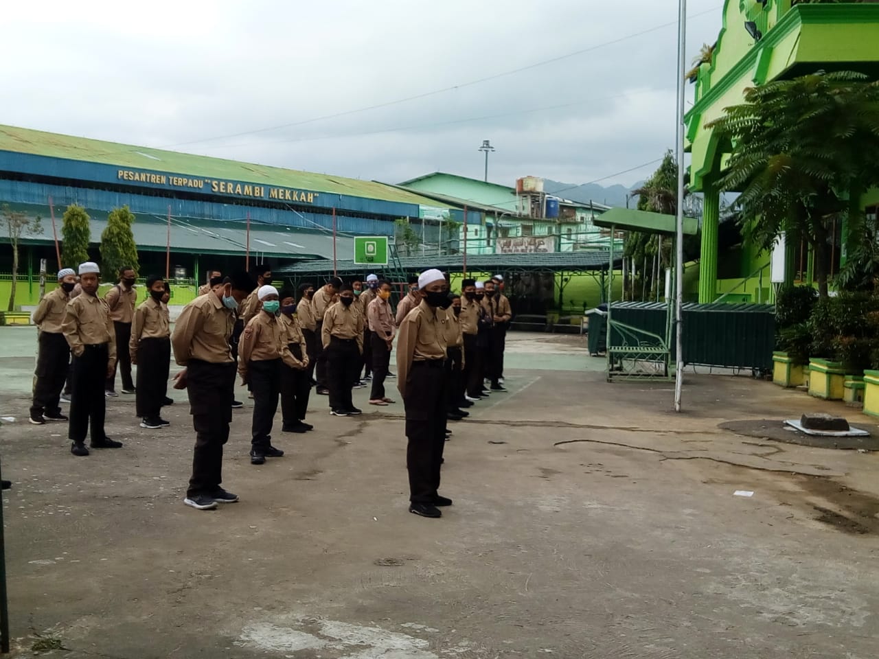 Pembubaran MOS kelas X