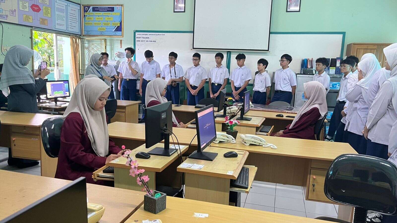 SMK Islam PB Soedirman 2 Jakarta Gelar Open House, Siswa SMP Antusias Jelajahi Dunia Vokasi