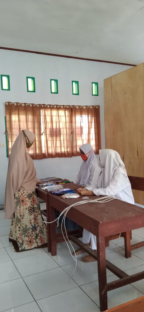 Kegiatan Ujian Kompetensi Keahlian hari ke-1 KK TKJ dan TBSM