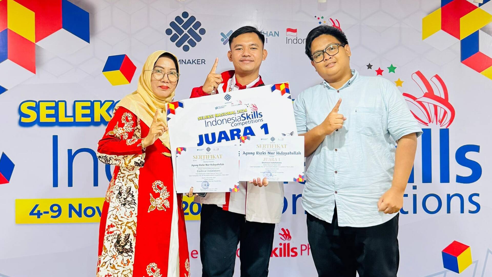 JUARA 1 INDONESIA SKILL COMPETEITION - ELECTRICAL INSTALLATION