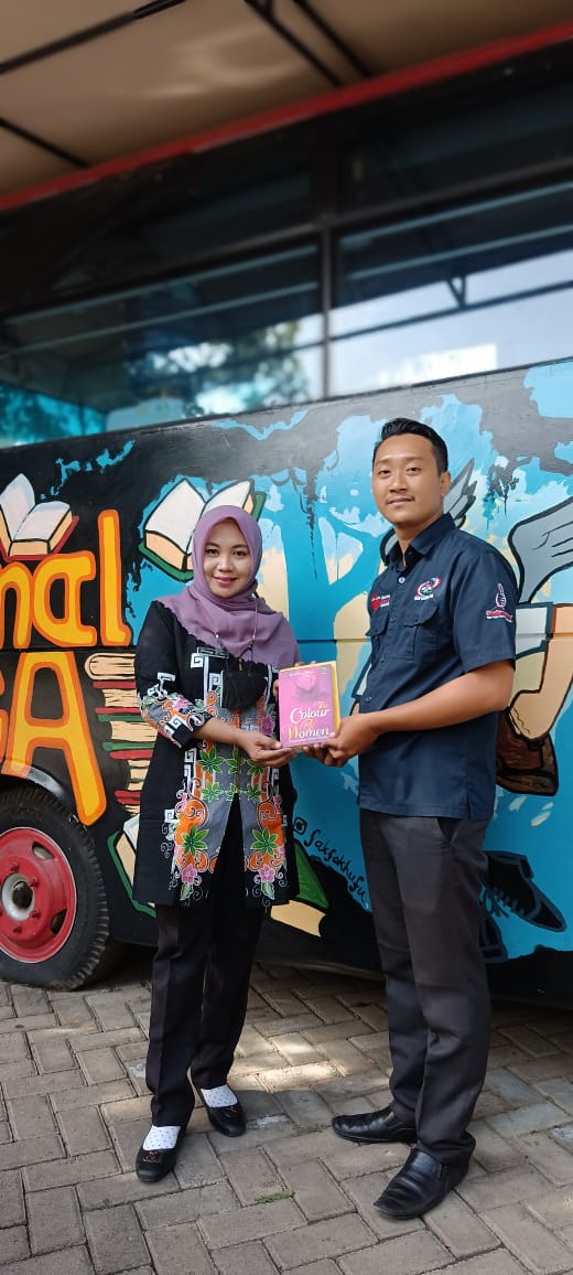 JUM'AT BERBAGI LITERASI