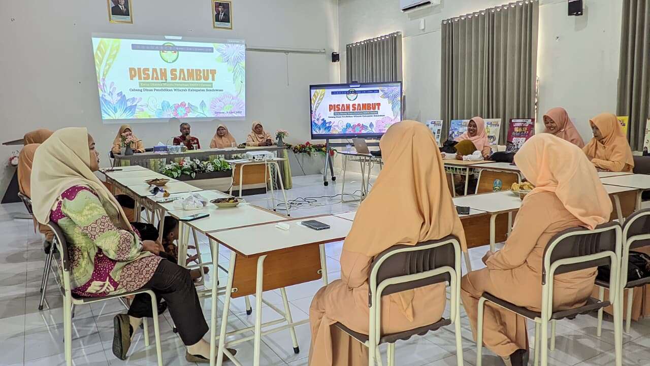 PISAH SAMBUT DAN KENANGAN HANGAT DWP SMK NEGERI 1 CERMEEKENANG DHARMA WANITA PERSATUAN SMK NEGERI 1 CERMEE