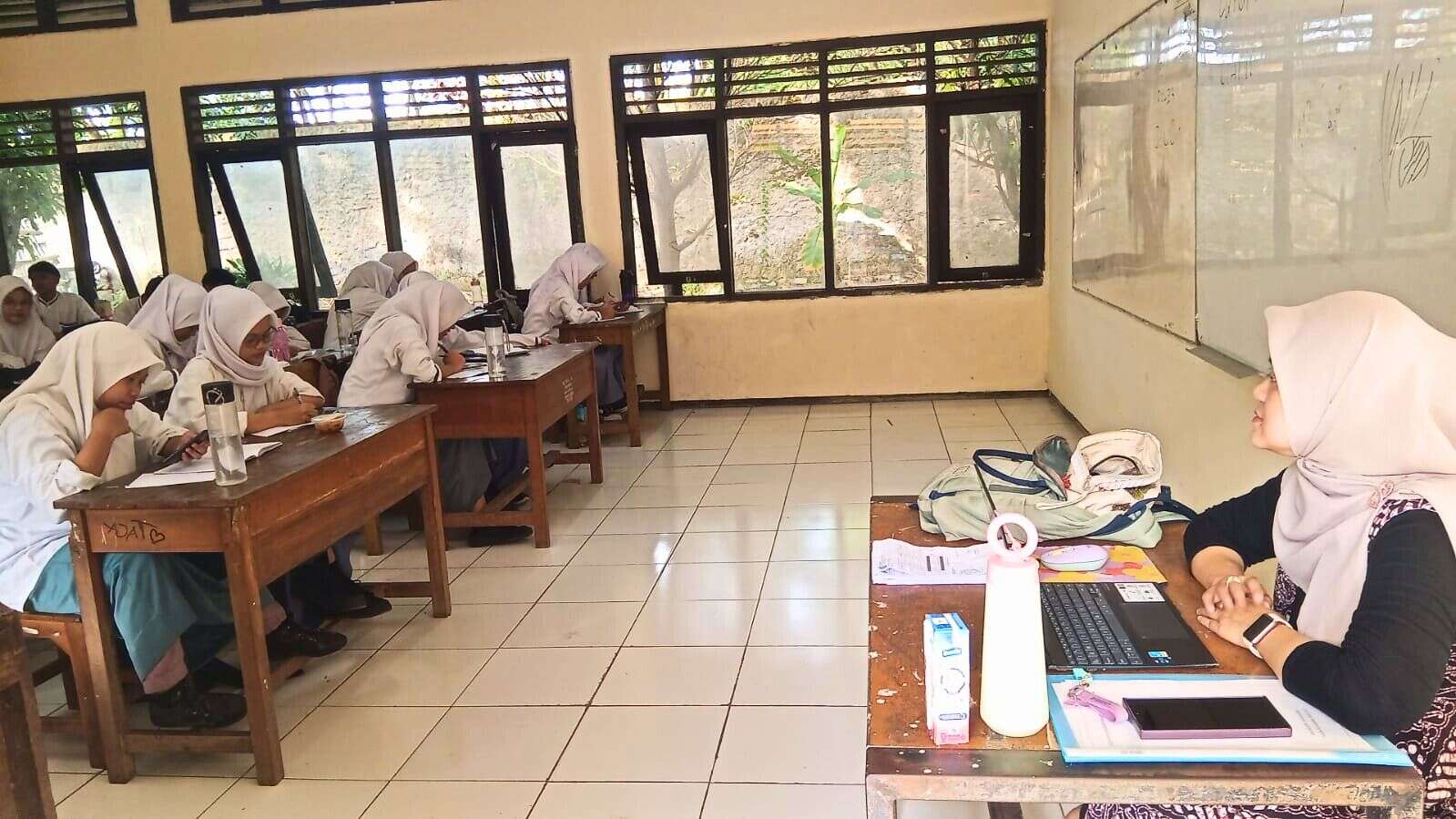 Penilaian Sumatif Akhir Tahun - SMKN 1 Karawang