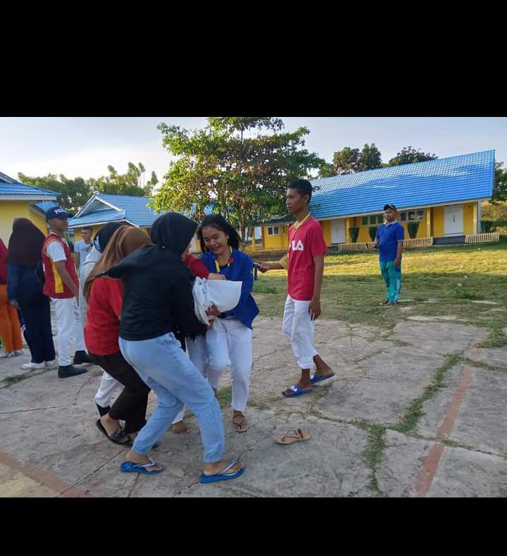 Ekstrakurikuler Palang Merah Remaja