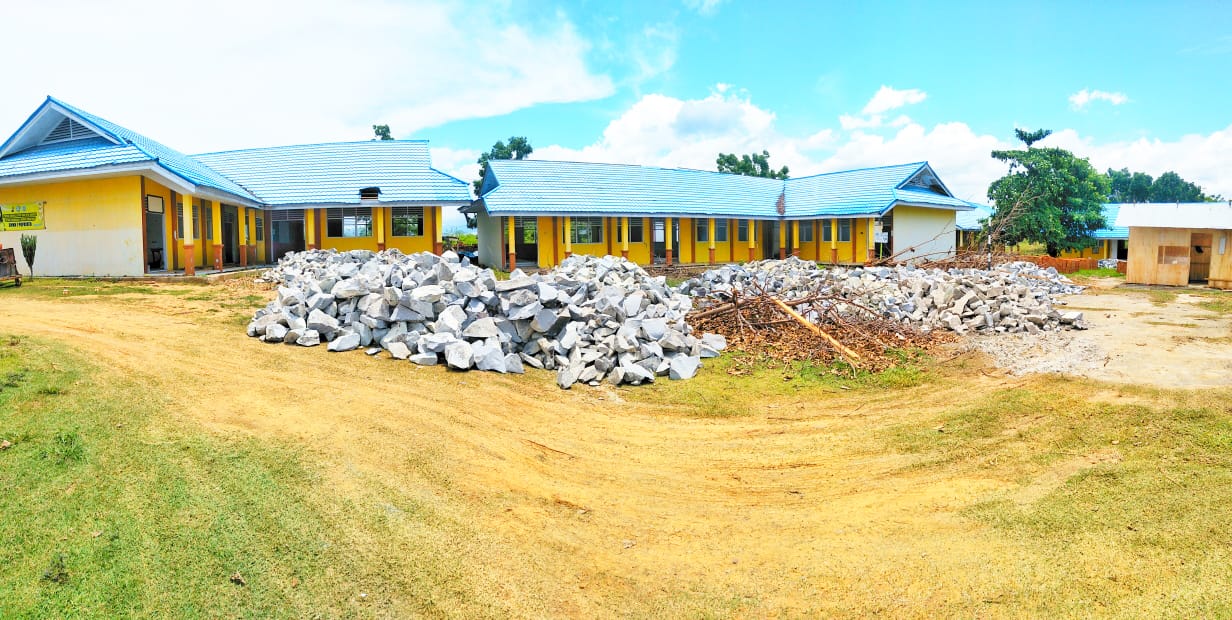 Tahapan Rehab Total Bangunan SMK Negeri 1 Popayato